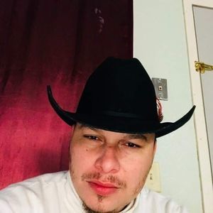 Meet your Posher, Roberto